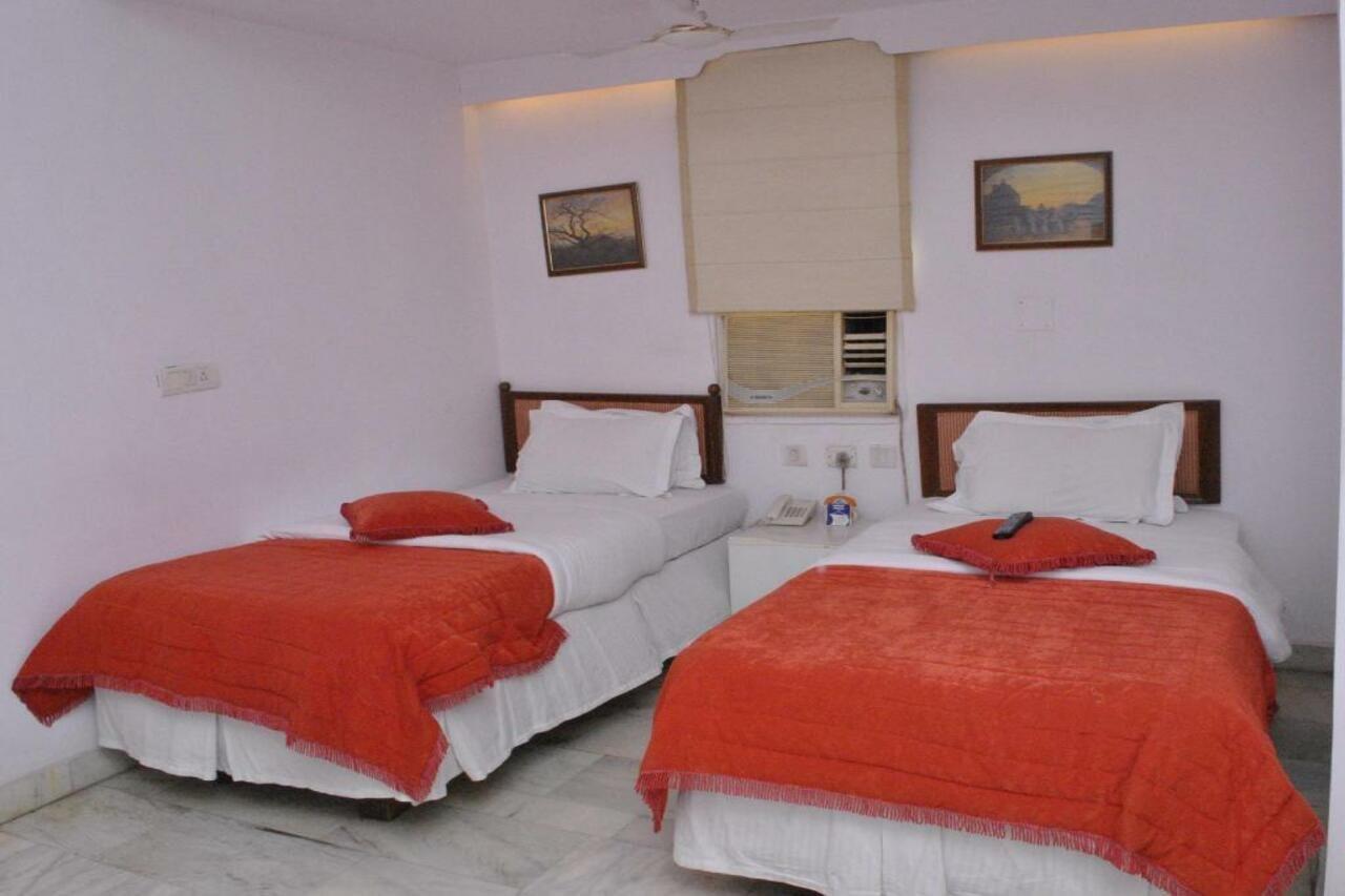 Hotel Jukaso Inn Down Town Nuova Delhi Esterno foto
