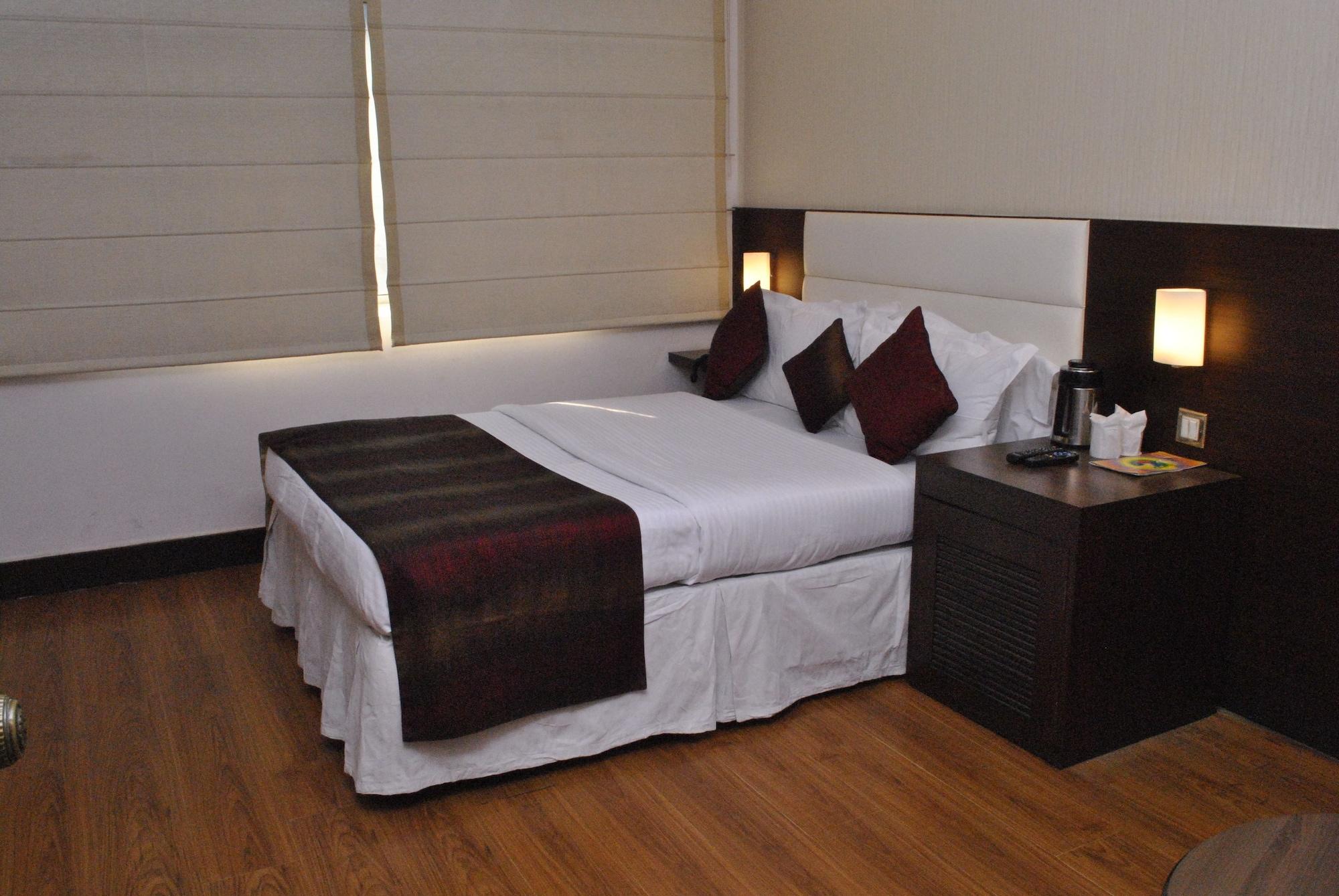 Hotel Jukaso Inn Down Town Nuova Delhi Esterno foto