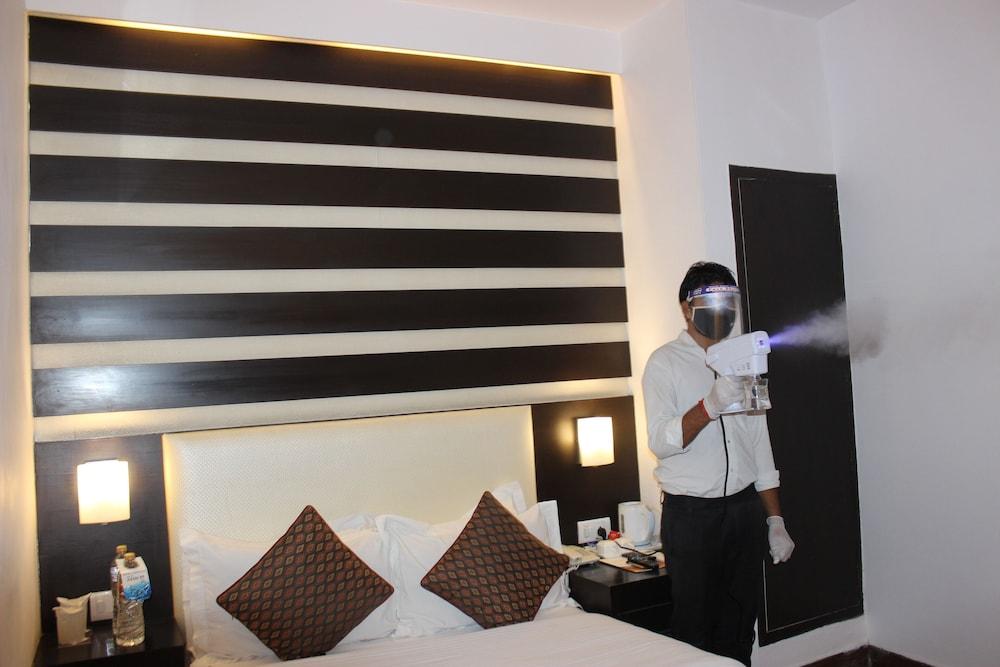 Hotel Jukaso Inn Down Town Nuova Delhi Esterno foto