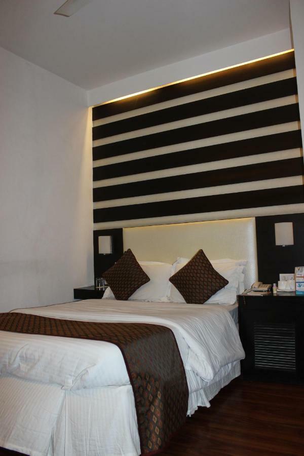 Hotel Jukaso Inn Down Town Nuova Delhi Esterno foto